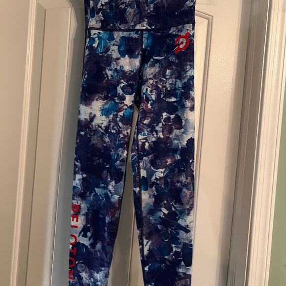 Peloton leggings - Picture 1 of 6